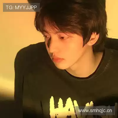 滑璇鸣